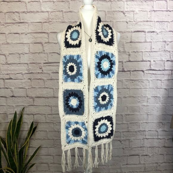 Handmade granny square scarf - Picture 2 of 3